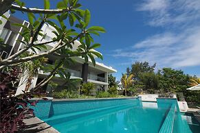 Myra Seafront Suites with Lov