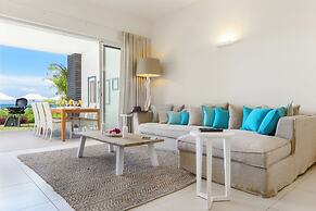 Myra Seafront Suites with Lov