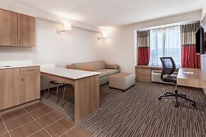 Microtel by Wyndham Casselman