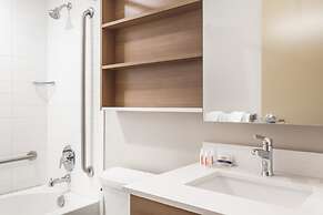 Microtel by Wyndham Casselman