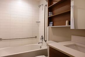 Microtel by Wyndham Casselman