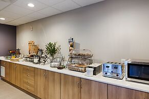 Microtel by Wyndham Casselman