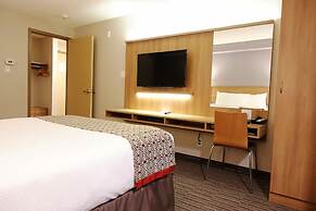 Microtel by Wyndham Casselman