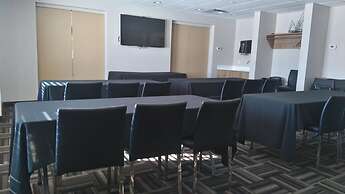 Microtel by Wyndham Casselman