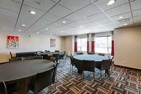 Microtel by Wyndham Casselman