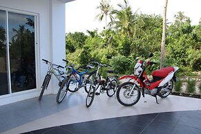 Bohol South Beach Hotel