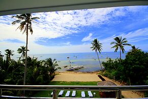 Bohol South Beach Hotel