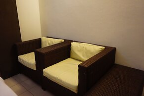 Bangkok Travel Suites