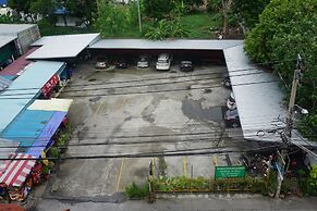 Bangkok Travel Suites