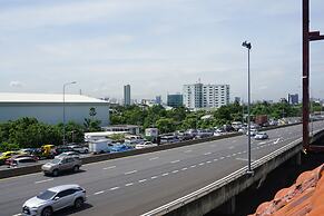 Bangkok Travel Suites