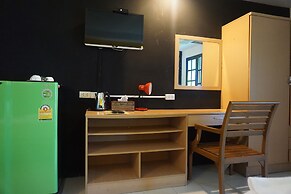 Bangkok Travel Suites
