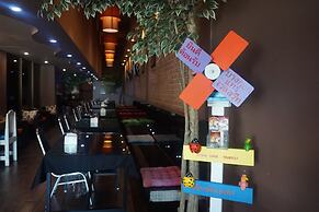 Bangkok Travel Suites