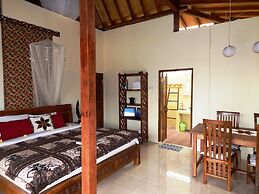 Alamanda Family Villas & Pool