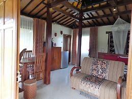 Alamanda Family Villas & Pool