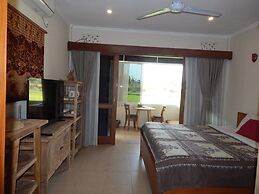 Alamanda Family Villas & Pool