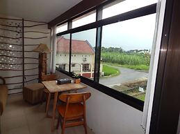 Alamanda Family Villas & Pool