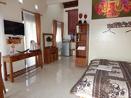 Alamanda Family Villas & Pool