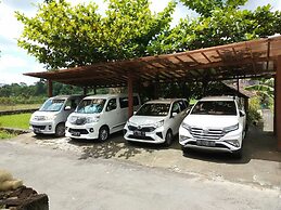 Alamanda Family Villas & Pool