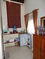 Alamanda Family Villas & Pool