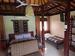 Alamanda Family Villas & Pool