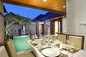 The Banyumas Suite Villa Legian