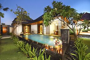The Banyumas Suite Villa Legian