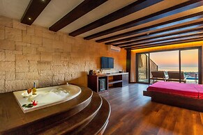 Manaspark Deluxe Hotel