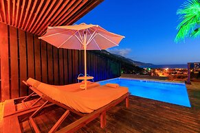 Manaspark Deluxe Hotel