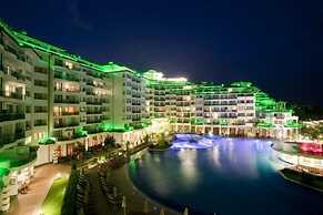 Emerald Beach Resort & SPA