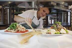 Emerald Beach Resort & SPA