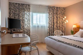 C Suites