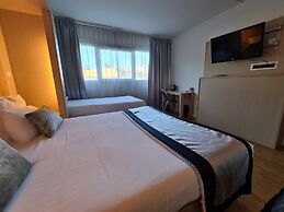 C Suites