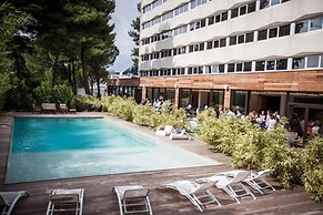 C Suites
