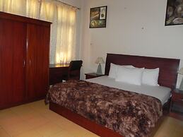 Oriental Hotel North Legon