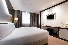 DoubleTree by Hilton Hotel Yerevan City Centre