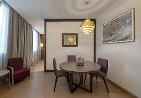DoubleTree by Hilton Hotel Yerevan City Centre