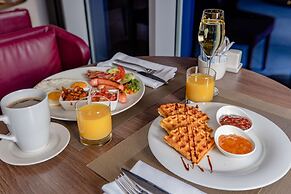 DoubleTree by Hilton Hotel Yerevan City Centre