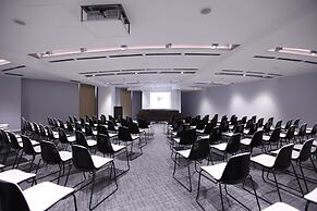DoubleTree by Hilton Hotel Yerevan City Centre