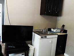 Overlook Inn & Cabins