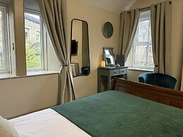 White Lion Hotel