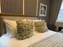 White Lion Hotel