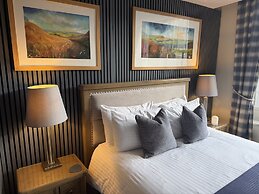 White Lion Hotel