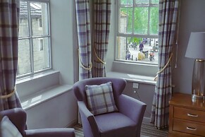White Lion Hotel
