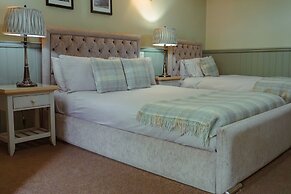 White Lion Hotel