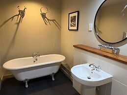 White Lion Hotel