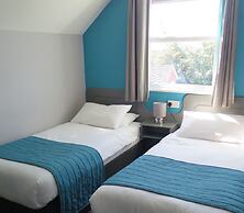 Oyster Fleet Hotel