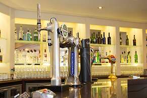 Oyster Fleet Hotel