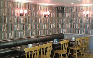 Oyster Fleet Hotel