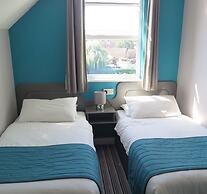 Oyster Fleet Hotel