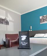 Oyster Fleet Hotel
